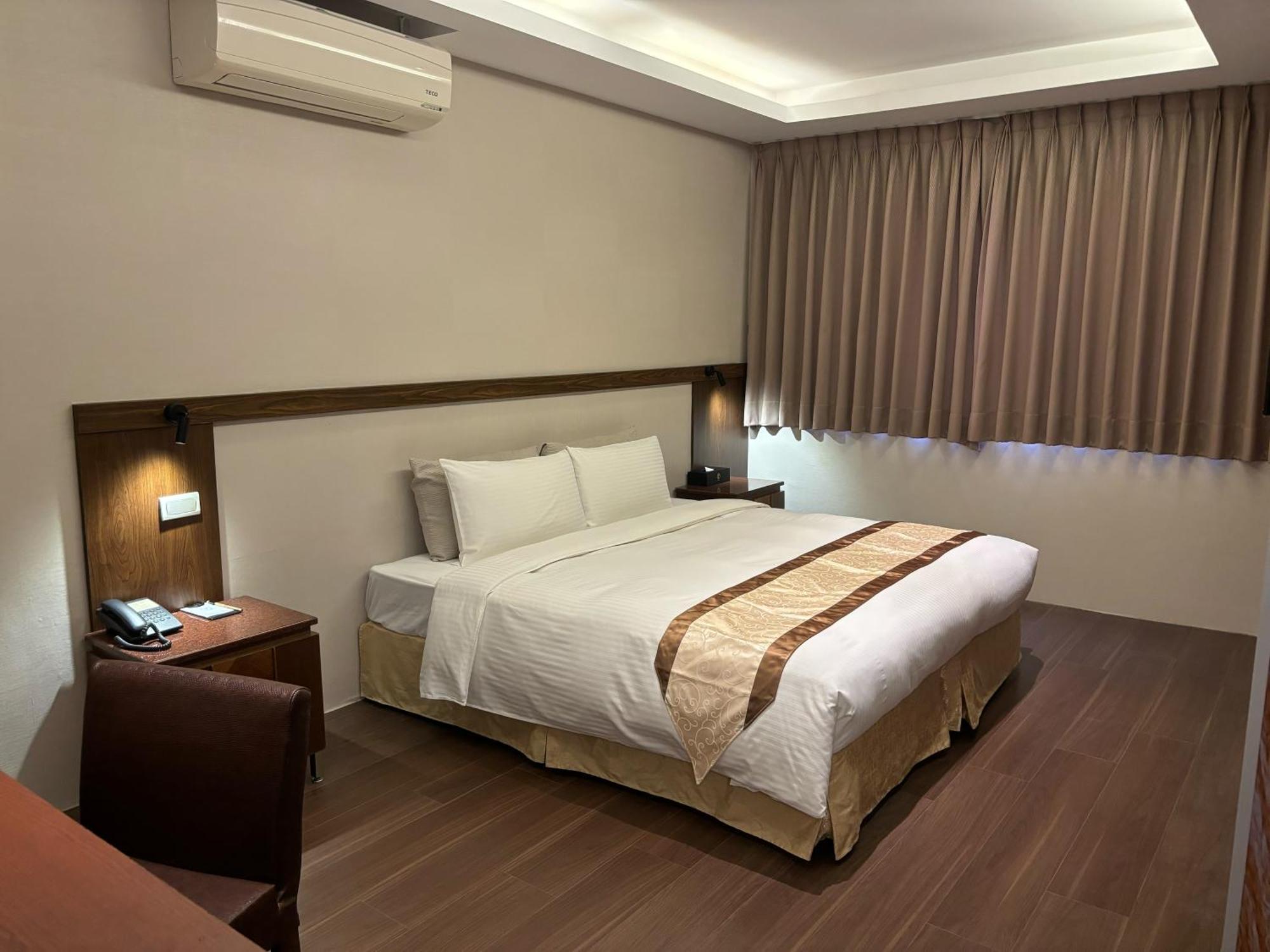 Yuhao Hotel - Hsinchu Branch Esterno foto