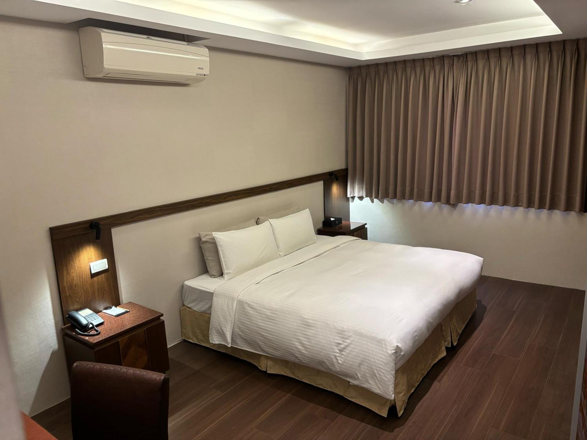 Yuhao Hotel - Hsinchu Branch Esterno foto