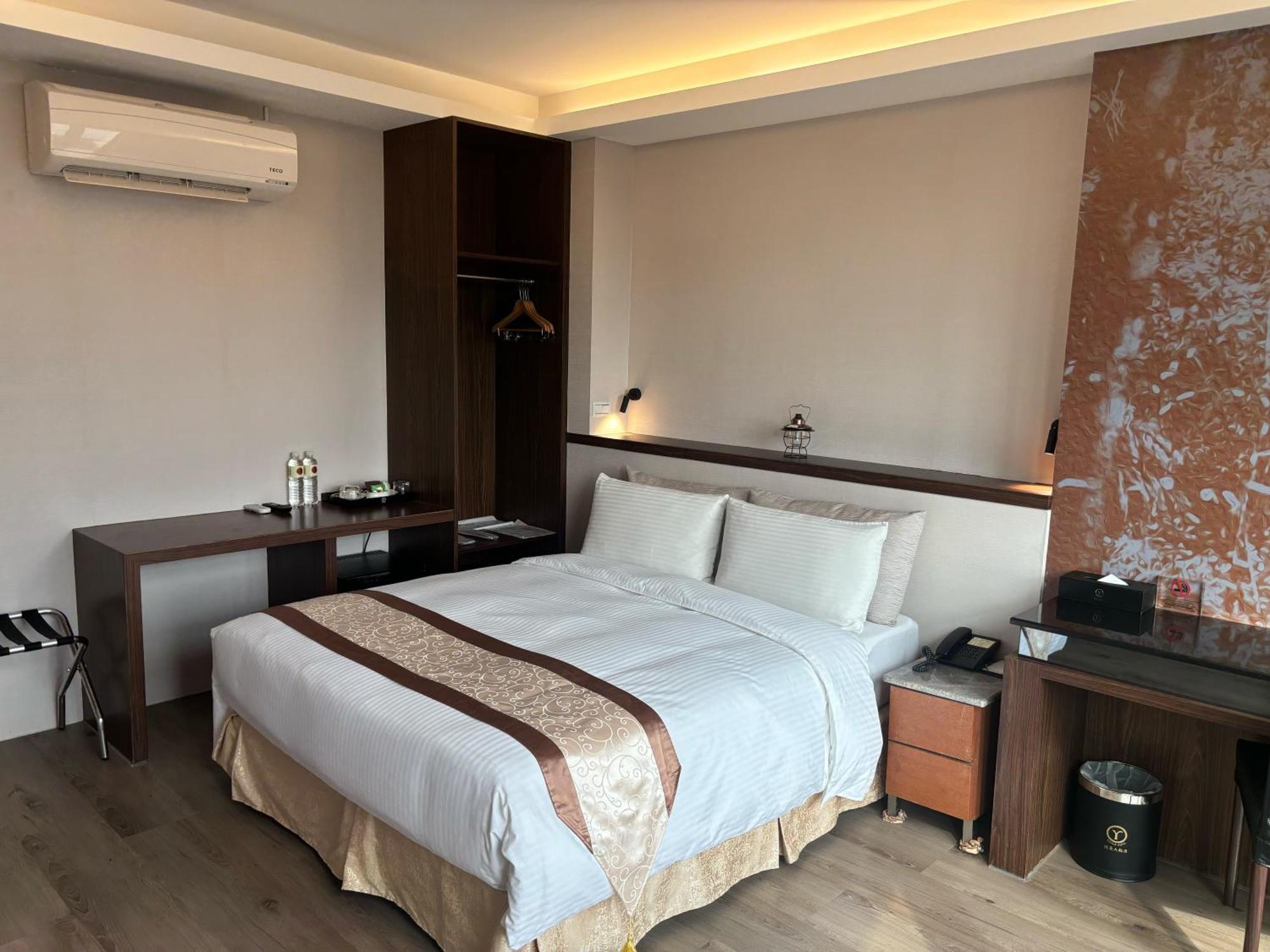 Yuhao Hotel - Hsinchu Branch Esterno foto