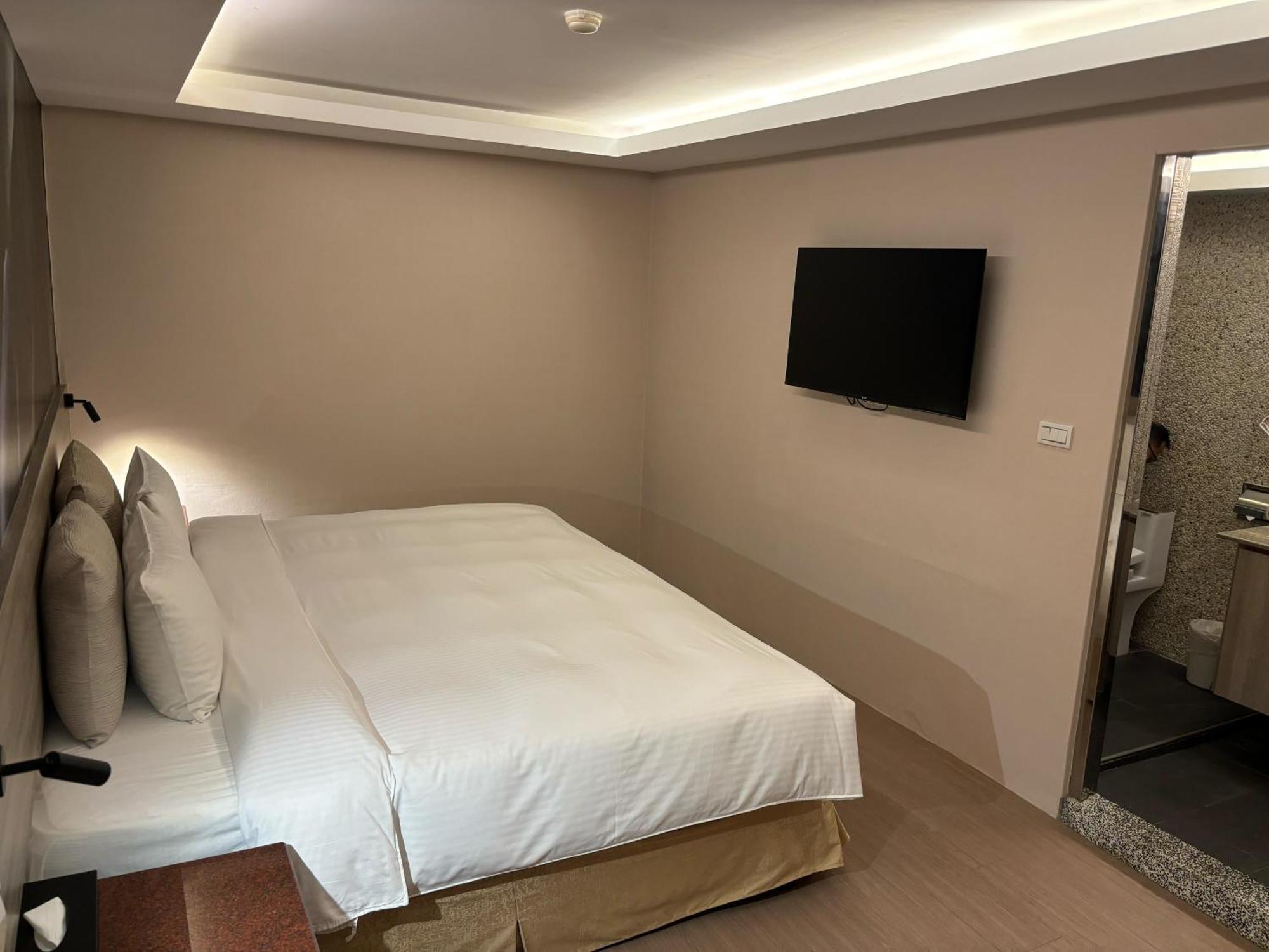 Yuhao Hotel - Hsinchu Branch Esterno foto