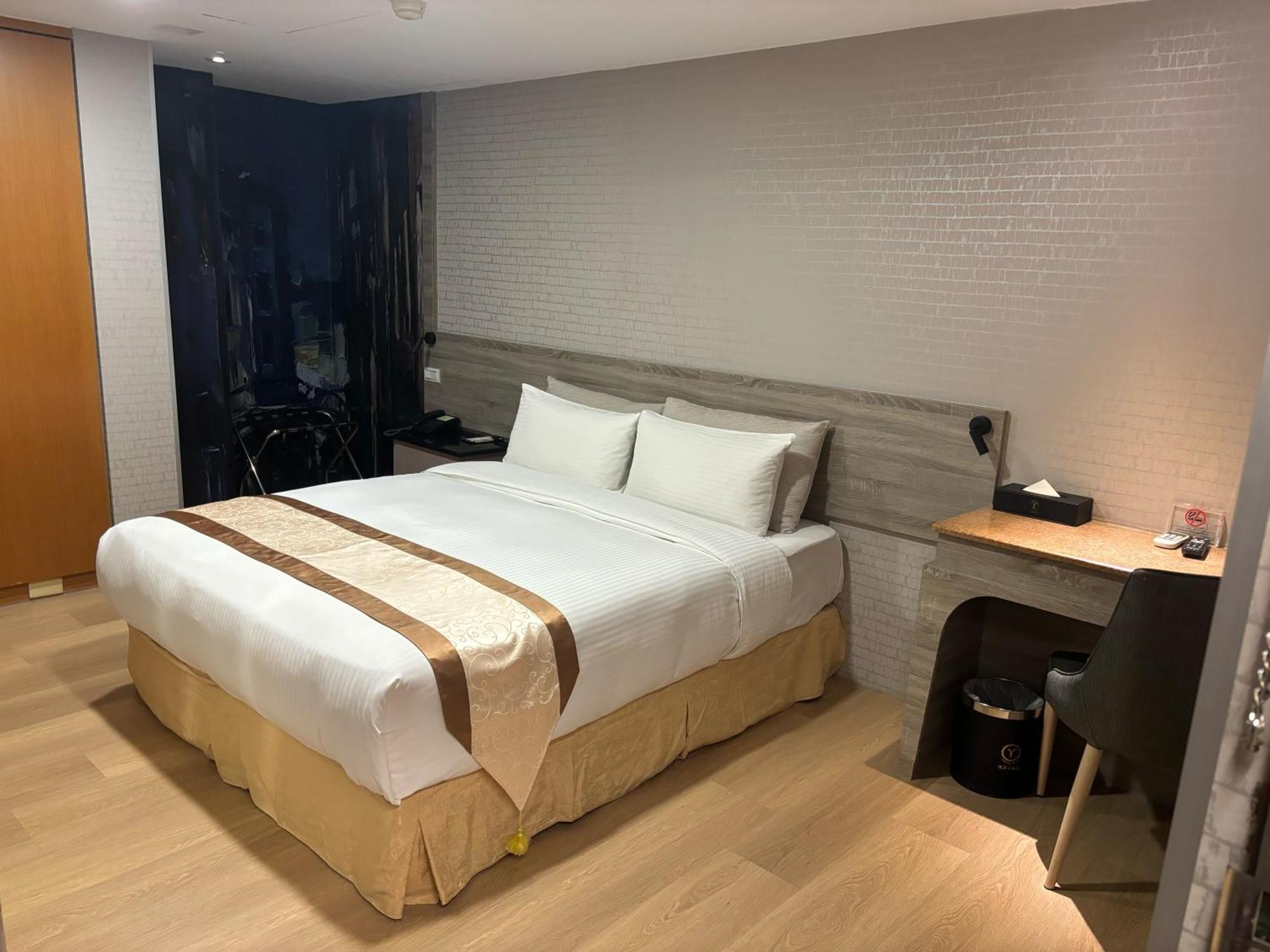 Yuhao Hotel - Hsinchu Branch Esterno foto
