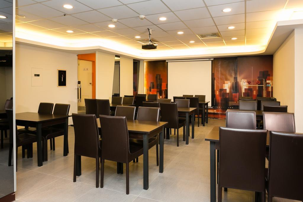 Yuhao Hotel - Hsinchu Branch Esterno foto
