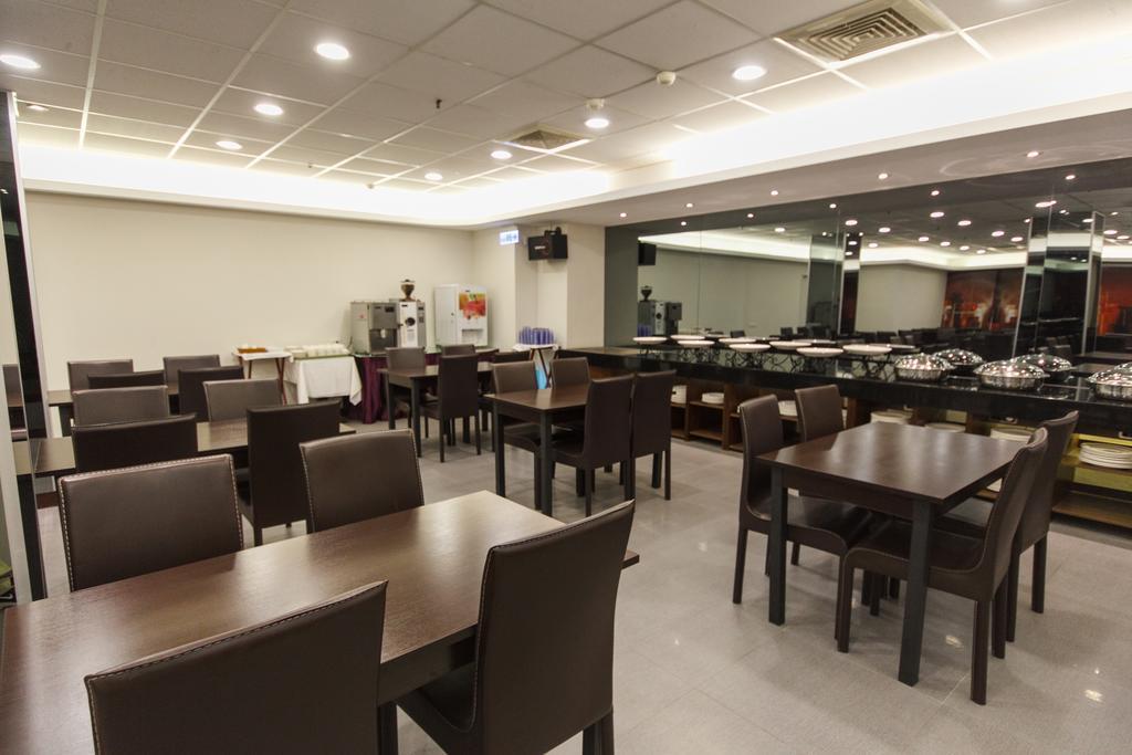 Yuhao Hotel - Hsinchu Branch Esterno foto